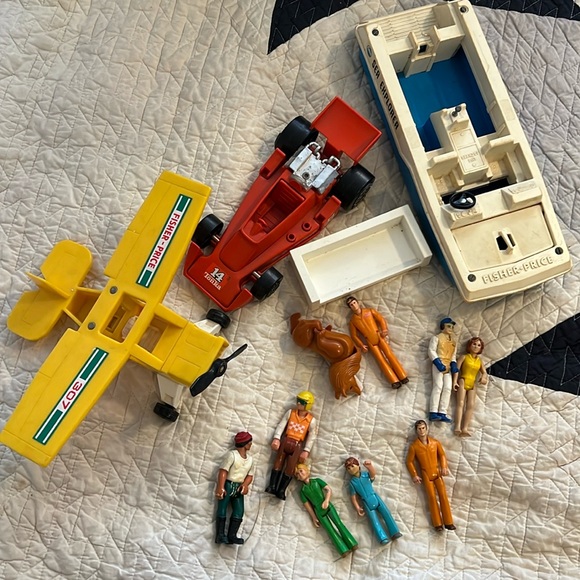 Vintage Fisher Price Adventure People 307 boat 310 Tonka lot - Picture 1 of 12
